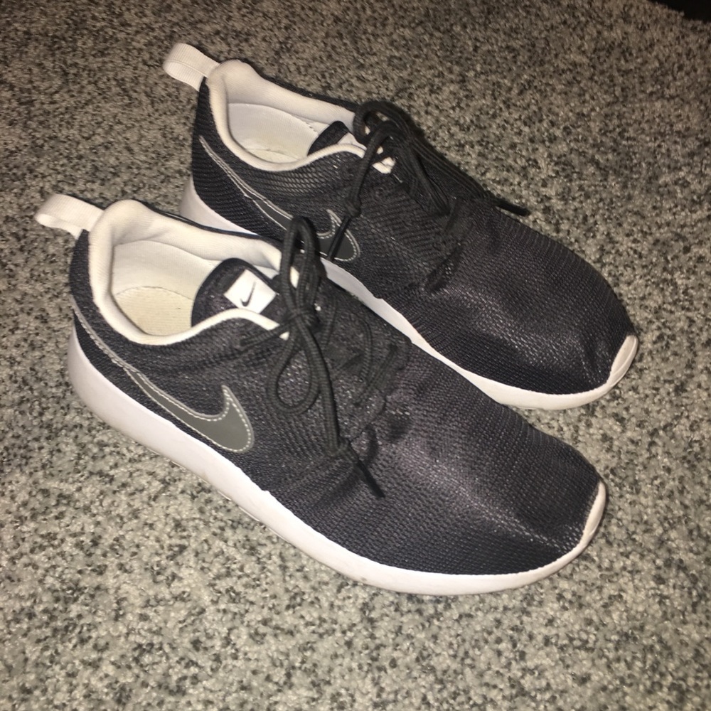 Nike Roche